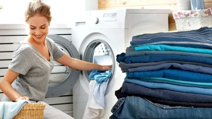 Cât de des să speli tricoul, puloverul sau blugii. Cum afectează uleiurile corpului fibrele și țesăturile