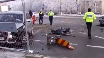 Accident în fața Casei Poporului. Mai multe persoane au fost rănite, Poliția a ajuns de urgență