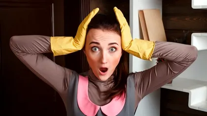 Un cuplu a fost surprins într-o ipostază indecentă în camera lor de hotel de către femeia de serviciu. Ce vor să facă acum cei doi, situaţie nemaiîntâlnită