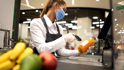 Câți bani a primit o studentă pentru un loc de muncă la un supermarket: „E bătaie de joc în ziua de azi