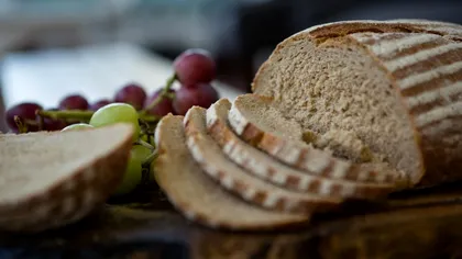 Cum trebuie să depozitezi pâinea pentru a rezista și 3 săptămâni. Nu va mai face mucegai