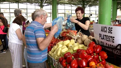 Regulile pe care ţăranii din pieţe trebuie să le respecte. Ce trebuie să facă cu legumele şi fructele pe care le vând