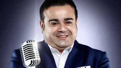 Cât de scund este Adrian Minune, de fapt. Mama artistului l-a dat de gol: ”S-ar putea să fie din neam”