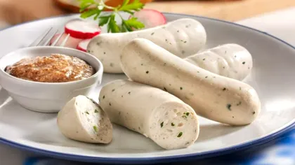 Din ce sunt făcuți cârnații albi de la Kaufland. Ce ingrediente conțin, de fapt