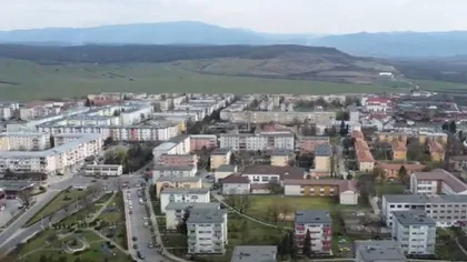 Orașul din România, cândva o forță economică, a ajuns o ruină. Pe vremuri era dat exemplu de mulți edili, acum localnicii își plâng de milă