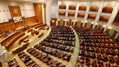 Alegeri parlamentare 2024: Ce roluri au Senatul și Camera Deputaților și cum se aleg parlamentarii