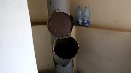 Când se desființează ghenele din blocurile din București. Unde-și vor arunca românii gunoiul, de fapt