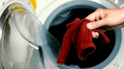 Cum readuci la forma inițială bluzele care s-au micșorat după ce au intrat la apă, în doar 20 de minute