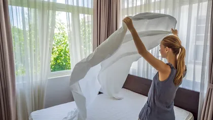 La ce temperatură se spală așternutul de pat, ca să elimini microbii. Nu e corect la 60 sau 90 de grade