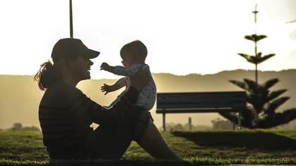 Numele scurt de 4 litere care cucerește tot mai mulți părinți. Este la mare căutare în 2025