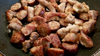 Secretul pentru cea mai bună pomana porcului. Ingredientul care-i dă un plus de savoare