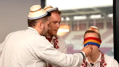 Ce a făcut un fotbalist străin de la Rapid când a gustat sarmale, șorici și colivă. Reacția lui a fost filmată