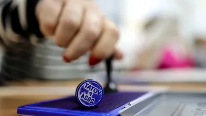 Comunicat CCR: Curtea Constituțională a anulat turul I al alegerilor prezidențiale din România