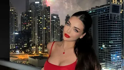 Andreea Bostănică, criticată dur în online, după ce și-a decorat bradul cu bijuterii în valoare de mii de euro: ”Decorațiuni pompoase, mese pline și suflete goale”