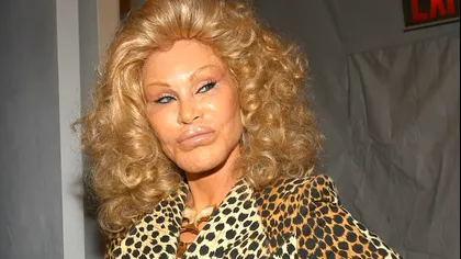 A murit femeia supranumită „Catwoman”. Jocelyn Wildenstein avea 84 de ani și zeci de operații estetice la activ