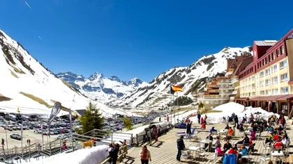 Accident grav într-o stațiune de schi din Spania. Un telescaun a căzut de la 15 m. Zeci de răniți