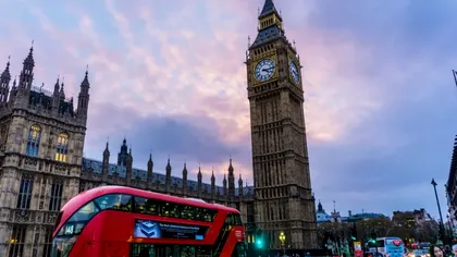 Reguli noi pentru românii care călătoresc în Marea Britanie în 2025. Cum se obține ETA și cât va costa?