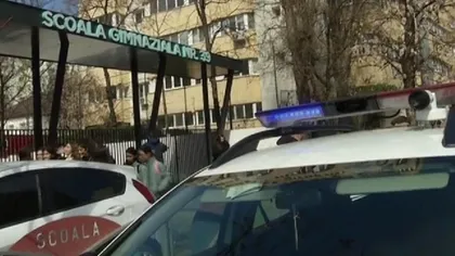Cum a fost păcălit elevul atacat cu un cuțit în fața școlii de un coleg mai mic. Totul a început în interiorul instituției: „Tremur!”