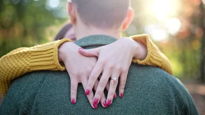 Împăcare neașteptată în showbiz. Cuplul de la Mireasa care s-a despărțit cu mare scandal, din nou împreună. Mesajele subtile trimise de foștii concurenți