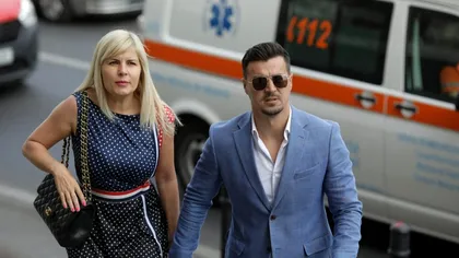 Adrian Alexandrov a primit veşti rele chiar la mall. Cu cine s-a întâlnit iubitul Elenei Udrea în plină zi