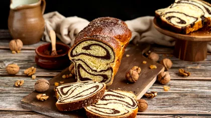 Cozonacul de Paște rămas nemâncat se transformă într-un deliciu. Desertul simplu pe care îl poți prepara imediat, fără efort