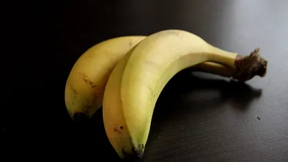 Unde se ţin bananele pentru a rămâne proaspete zile la rând. Nu se vor mai înnegri, spun experţii