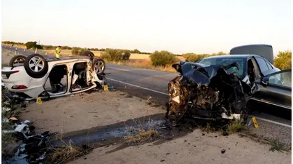 Părinţii celor trei copii morţi în accidentul din Spania nu ar şti încă ce s-a întâmplat cu micuţii. Medicii nu au avut curaj să le spună adevărul