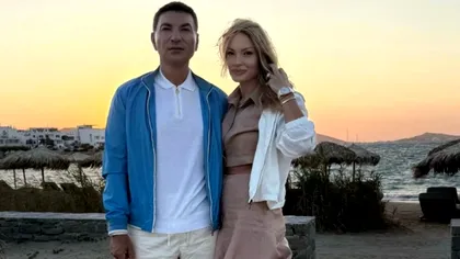 Cristi Borcea și Valentina Pelinel, în vacanță romantică. Imaginea cu omul de afaceri a stârnit reacții neașteptate: „Pare statuie de ceară”