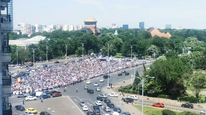 Cel mai mare protest al profesorilor. 15.000 de oameni, în marș spre Cotroceni. Vor să discute cu Klaus Iohannis