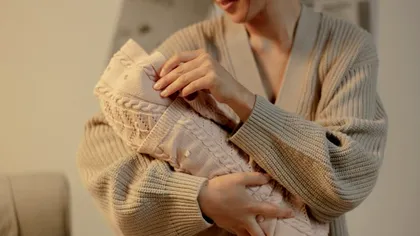 Drepturi noi pentru mamele minore din România. Cum li se va schimba viața