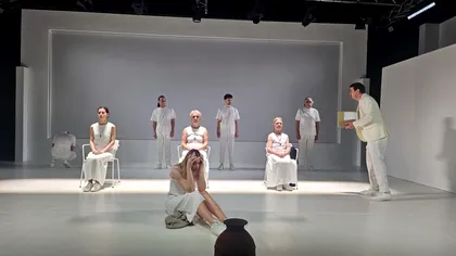 „Incendii”, un spectacol emblematic la Teatrul de Stat Constanța: Când rădăcinile ard, adevărul renaște din cenușă