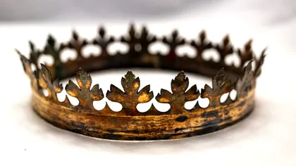 Comori regale ascunse în cripta unei catedrale, descoperite după aproape un secol