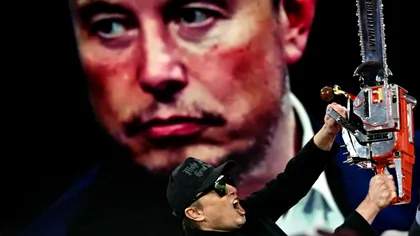 Director Tesla concediat după ce l-a criticat pe Elon Musk pentru o postare controversată