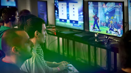 Între distracție și un stil de viață profitabil: Cum este văzut sportul electronic în România