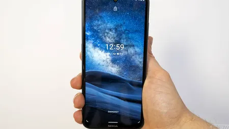 VIDEO Telefonul copilăriei tale nu vrea să cedeze în fața Apple și Samsung: cum arată noul Nokia X20
