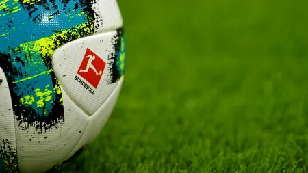Un meci din Bundesliga, întrerupt în minutul 13 de televiziunea rusă. Ce s-a văzut la televizor în timpul partidei