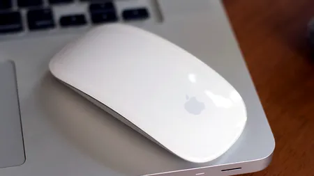 Apple pregătește un nou Magic Mouse: schimbări de design și rezolvarea celui mai enervant detaliu din ultimii 15 ani