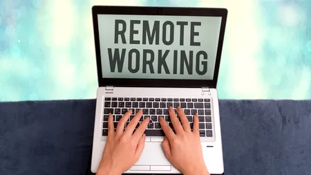 Munca remote, pe cale de dispariție: Tot mai multe companii impun revenirea la birou complet
