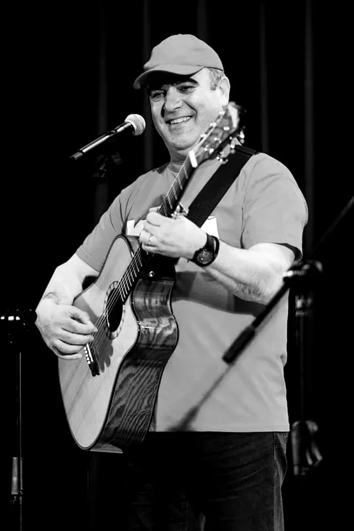 Dănuț Caramihai a murit. Făcea parte din grupul ‘Vouă’ ‘Câtă durere’