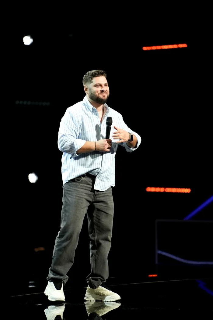 Politistul de la X Factor