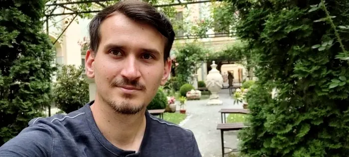 Ce au descoperit medicii la autopsia lui Emanuel, medicul de 28 ani găsit mort în locuința sa.
