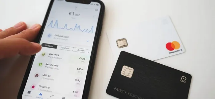 Anunț din partea Revolut! Utilizatorii au parte de noua funcționalitate numită "Abonamente"