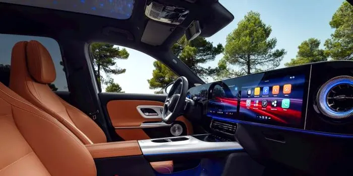 Noul interior la Mercedes GLB EV 2026