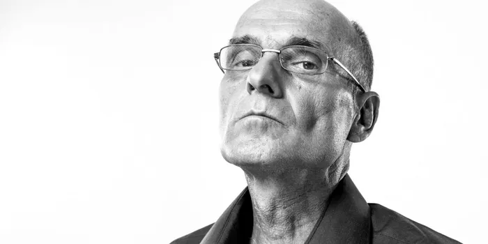 PNL a diriguit destinele României aproape spre dezastru, în criză, iar PSD urlă după demisii, dar fără credibilitate.