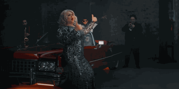 Viorica si Ionita de la Clejani feat Macanache - Reveneala fragment video (6)