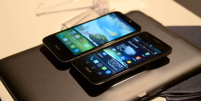 Padfone 1 versus padfone 2