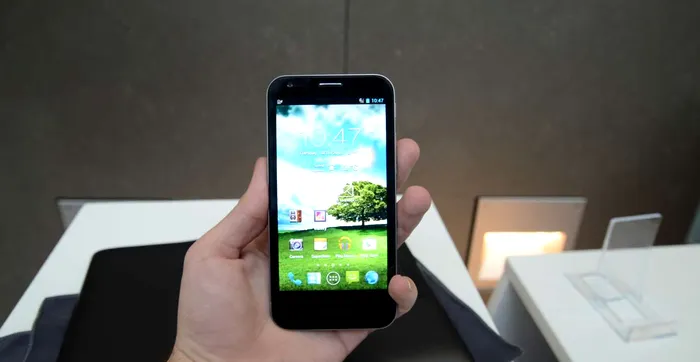 interfata Padfone 2