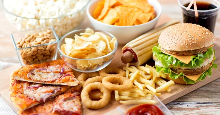 Uniunea Europeană interzice mulți aditivi alimentari și diverse medicamente 