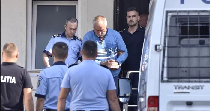 Gheorghe Dincă, internat în spital 