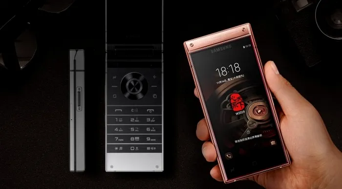 Samsung W2019 3